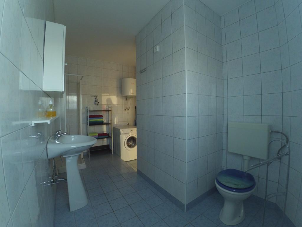 Relax & Enjoy - Marcana Apartments Buitenkant foto